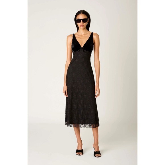 Nia Dresses & Skirts - NIA The Brand Guest Black Velvet and Lace Midi Dress Whimsigoth Wedding Formal S